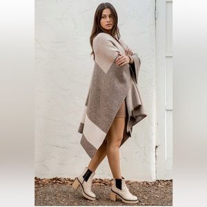 Colorblock Poncho